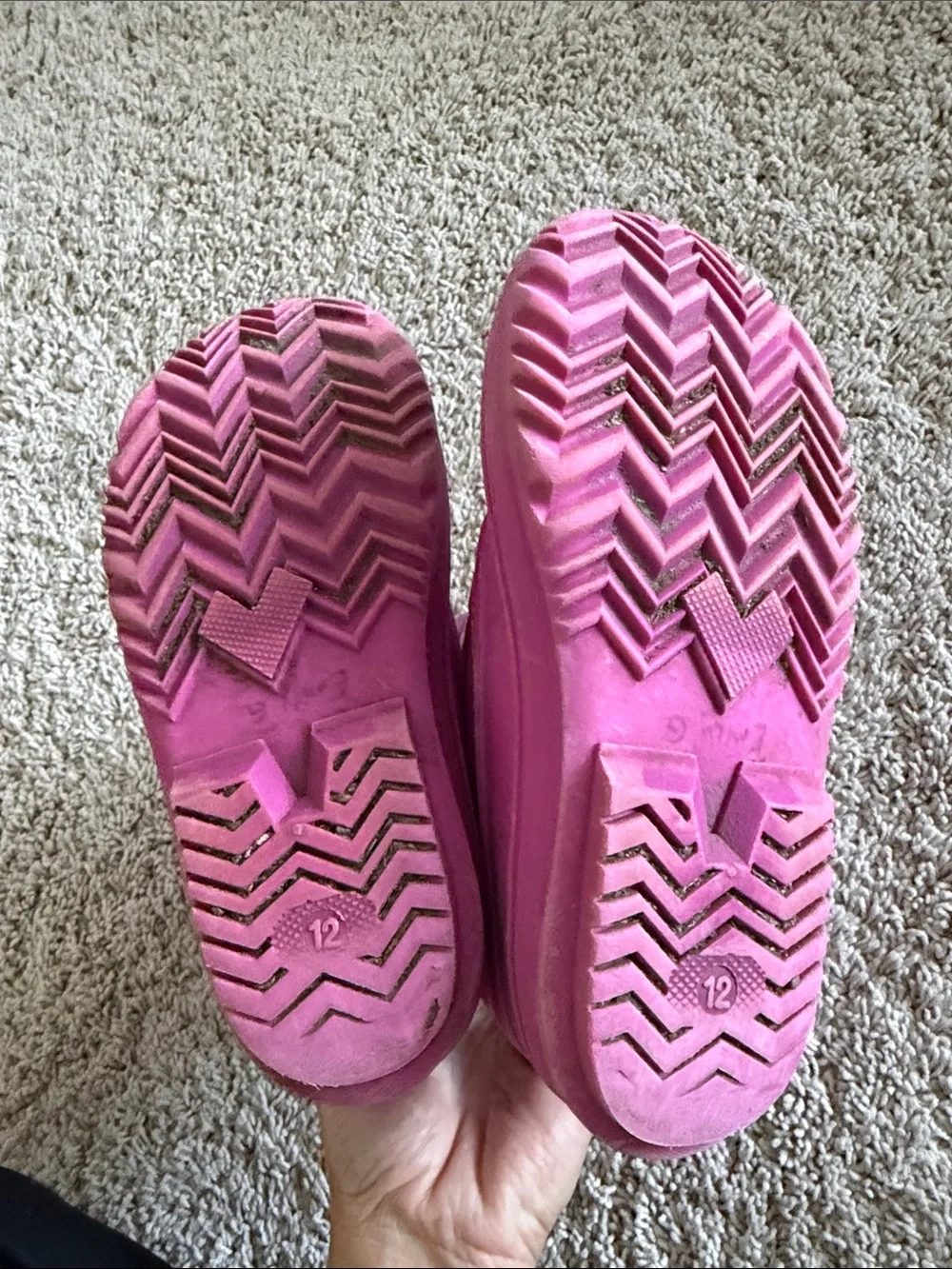 totes girls toddler size 12 Pink Snow Boots with Silver Snowflake Accents